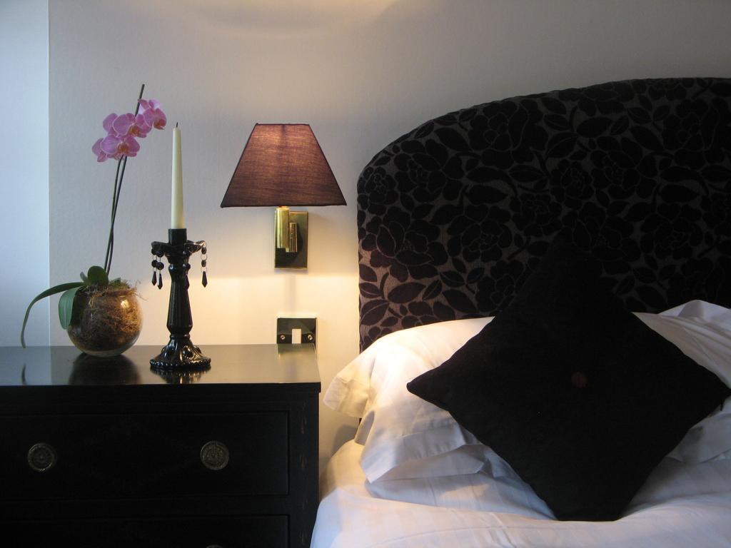 The Angel B&B Chichester Phòng bức ảnh