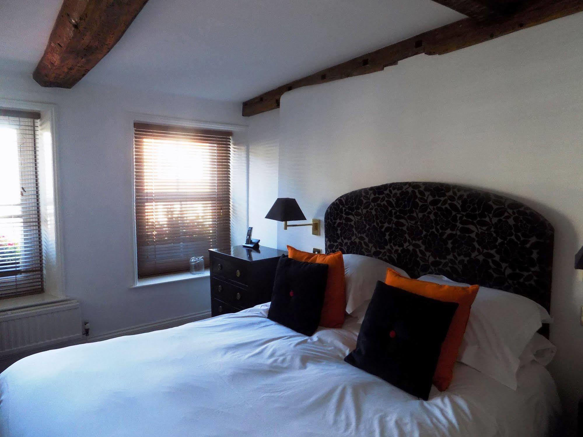 The Angel B&B Chichester Ngoại thất bức ảnh