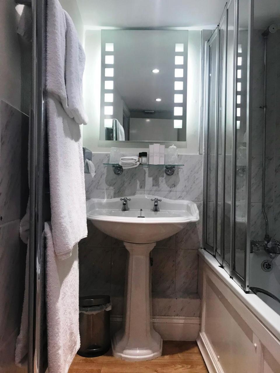 The Angel B&B Chichester Ngoại thất bức ảnh